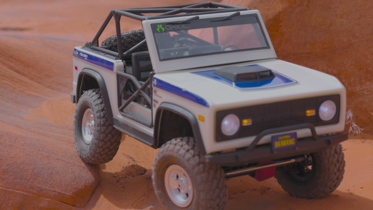 Радиоуправляемая модель трофи Axial SCX10 III Early Ford Bronco 4WD RTR RTR 1к10 (AXI03014T1)