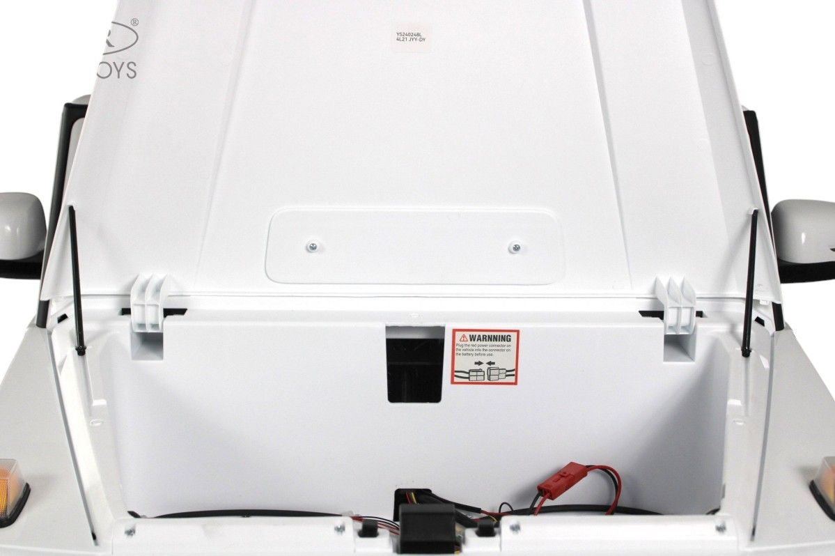 Детский электромобиль RiverToys Mercedes-Maybach G650 Landaulet (M999MM-WHITE) белый