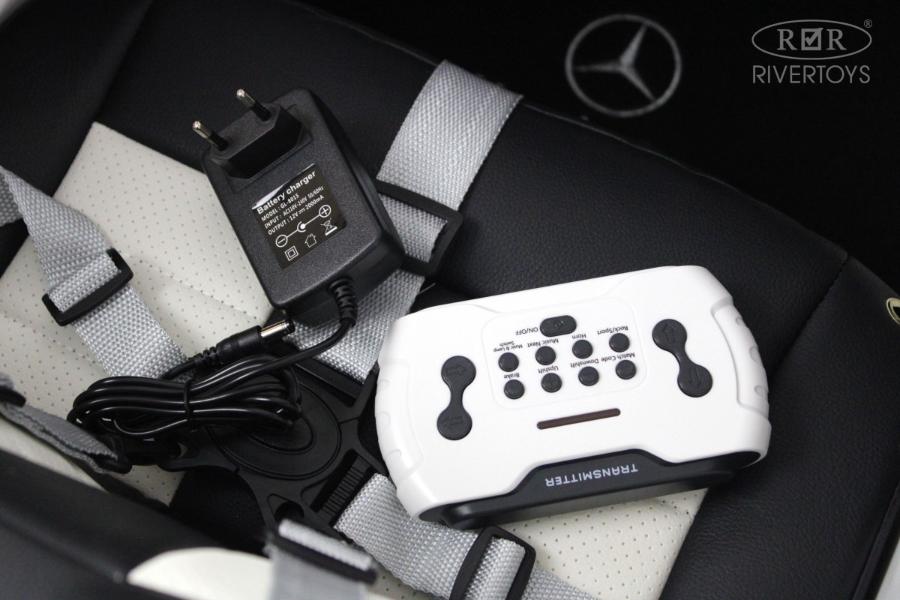 Детский электромобиль RiverToys Mercedes-Benz G500 (E333EE) черный