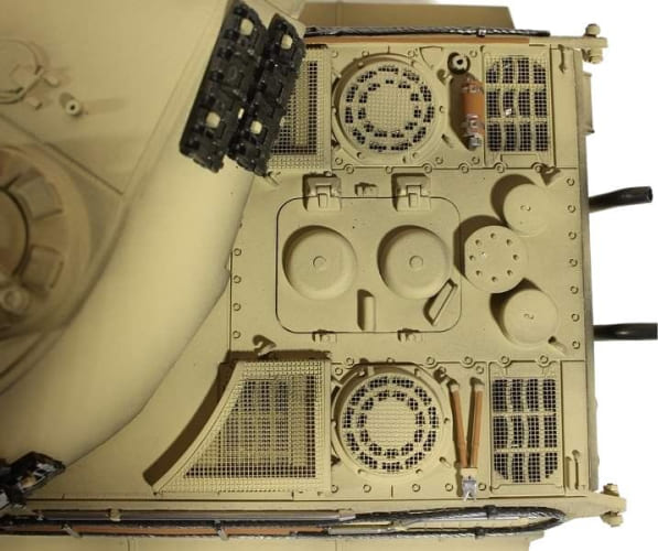 Радиоуправляемый танк Torro King Tiger 1/16, откат ствола (для ИК боя) V3.0 2.4G RTR, TR11410-CA-3.0