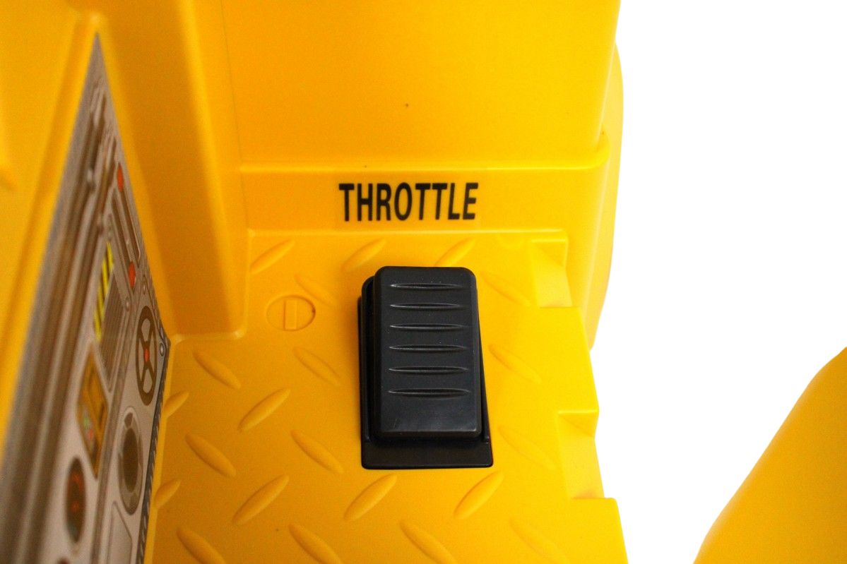 Детский электромобиль RiverToys G001GG жёлтый