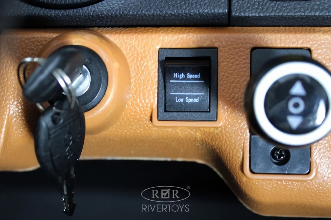 Детский электромобиль Mercedes-Maybach G650 Landaulet (M999MM) серый