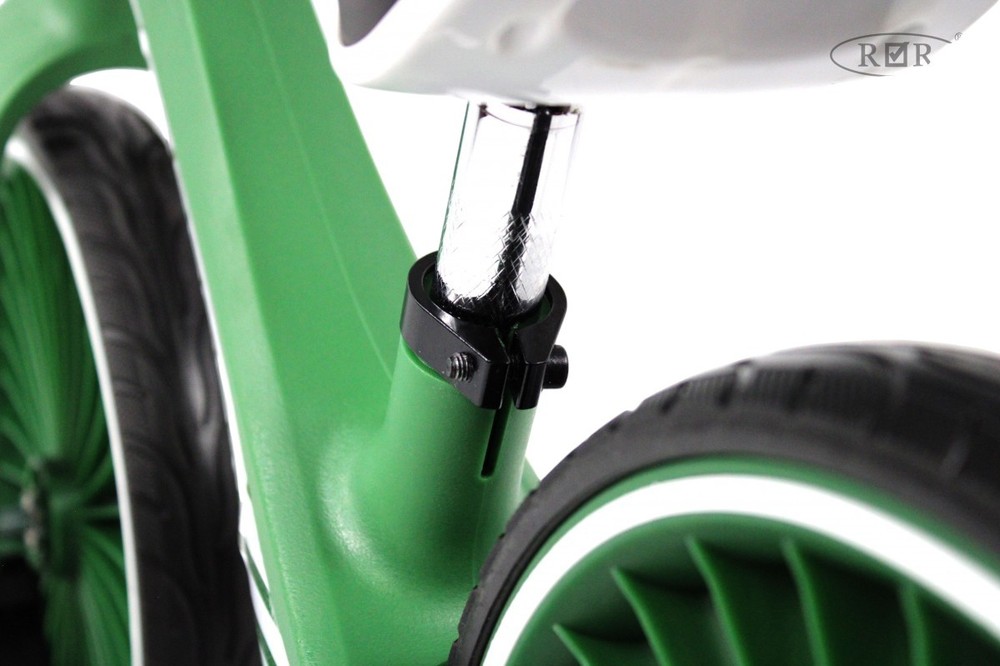 Детский беговел RiverToys (HB-007-14) (зеленый)