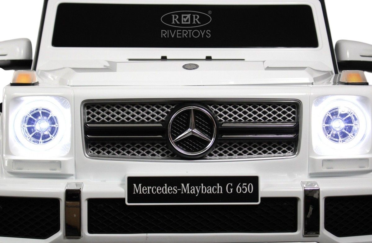 Детский электромобиль RiverToys Mercedes-Maybach G650 Landaulet (M999MM-WHITE) белый