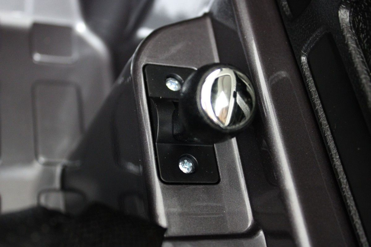 Детский электромобиль RiverToys Mercedes-Benz G63 (T999TT-SILVER-GLANEC     ) серый глянец