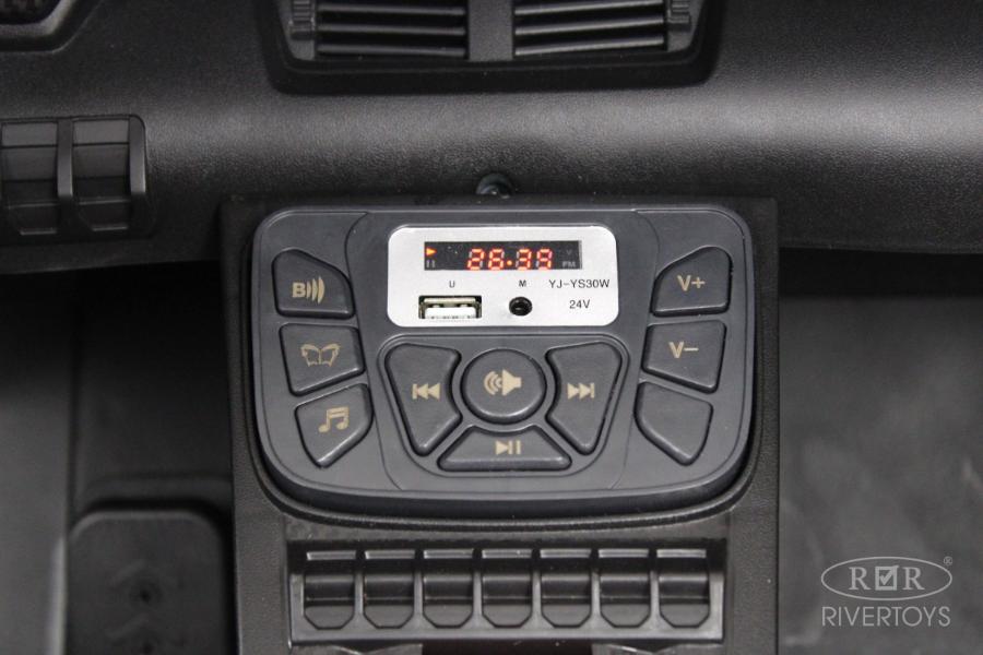 Детский электромобиль RiverToys Lamborghini Aventador SV (M777MM) желтый