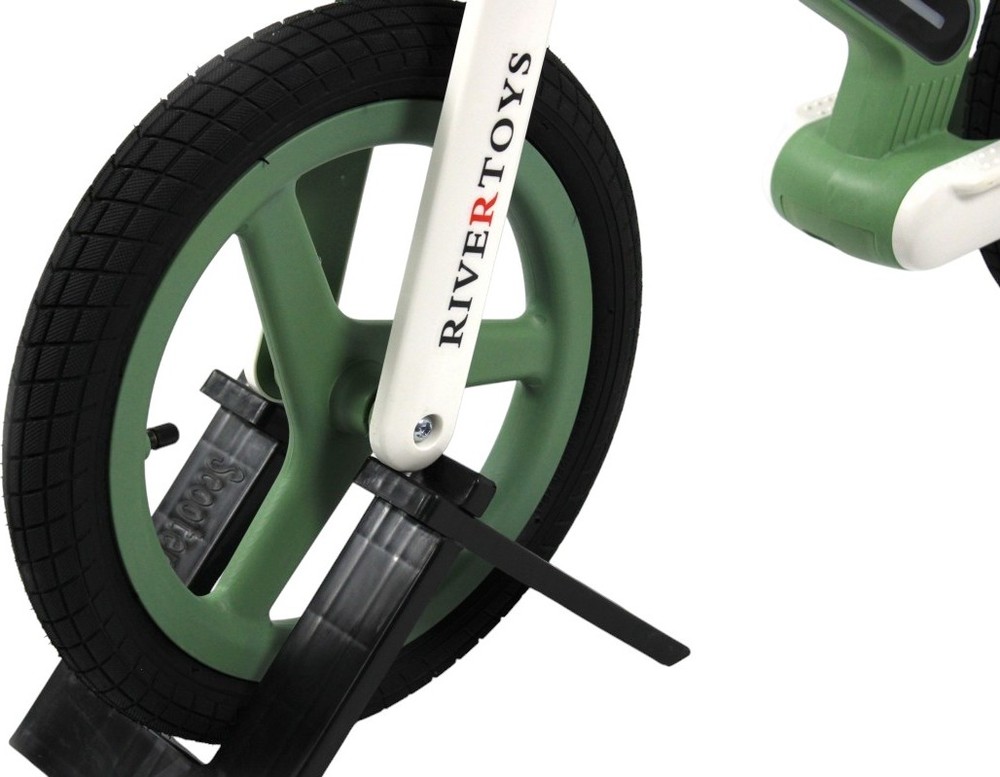Детский беговел RiverToys (HB-003) (зеленый)