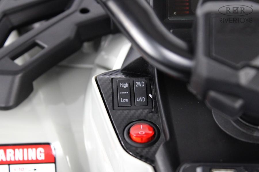 Детский электроквадроцикл RiverToys BRP Can-Am Outlander (Y888YY) серый