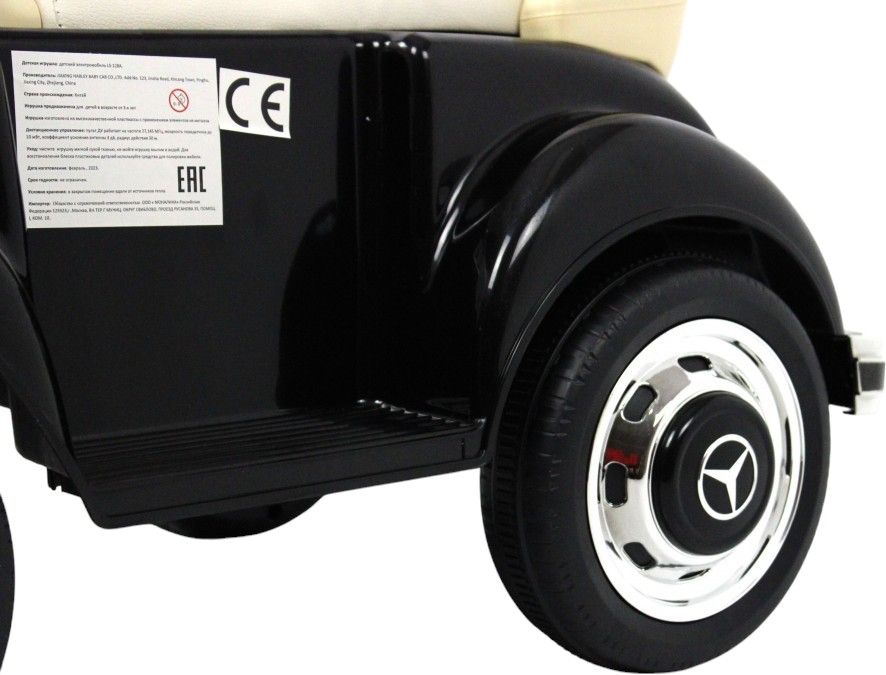 Детский толокар RiverToys Mercedes-Benz 300S (LS-128A-BLACK) черный