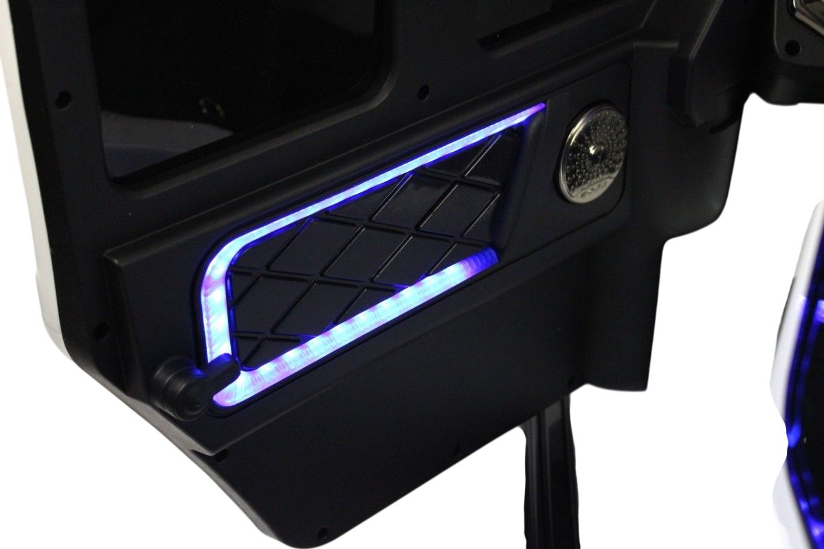 Детский электромобиль RiverToys Mercedes-AMG G63 (G111GG) 24V белый