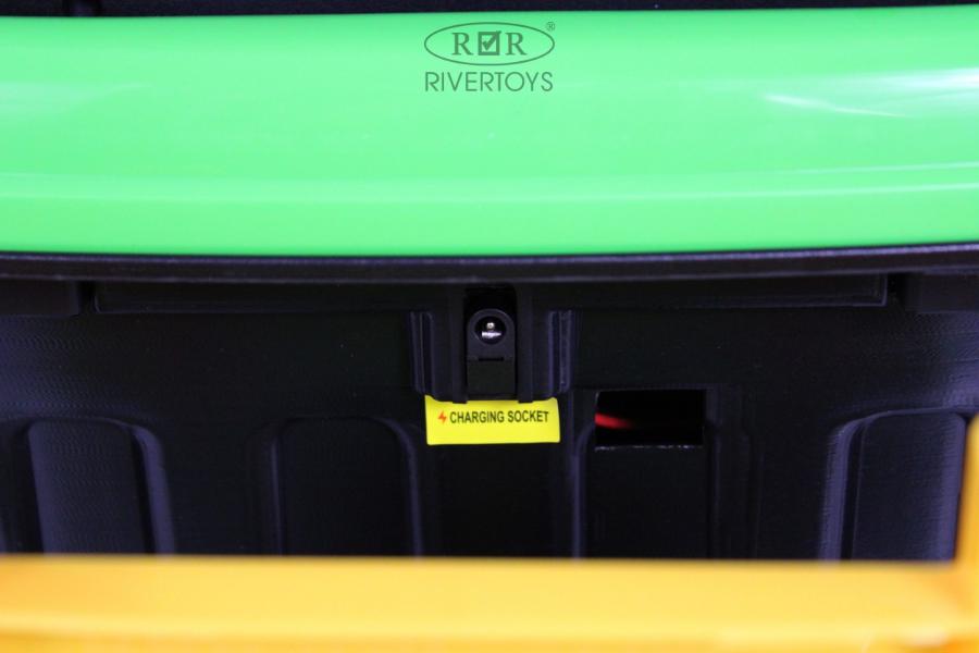 Детский электромобиль RiverToys K111KK зеленый
