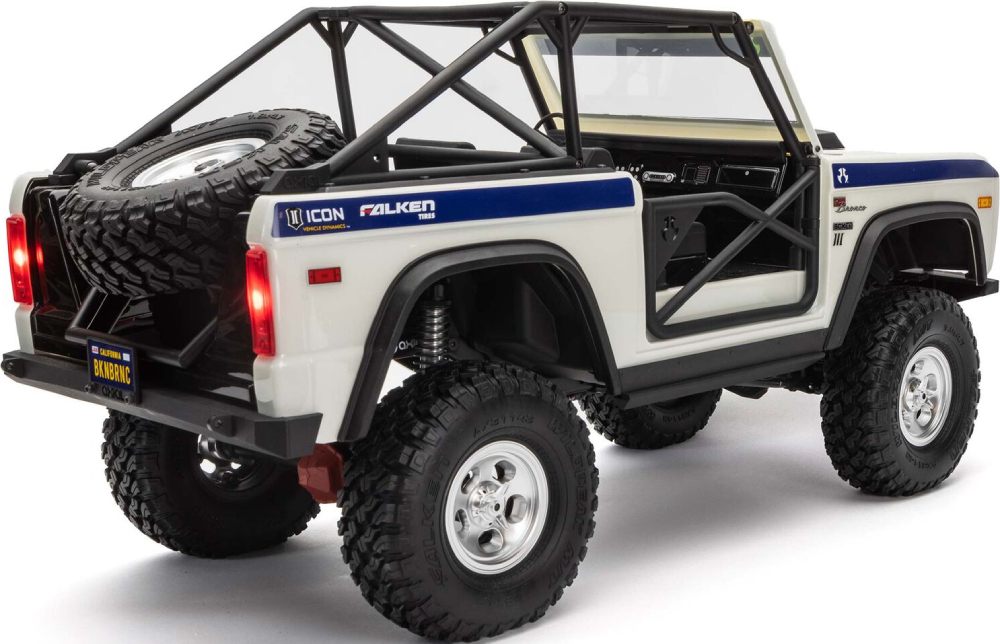 Радиоуправляемая модель трофи Axial SCX10 III Early Ford Bronco 4WD RTR RTR 1к10 (AXI03014T2)