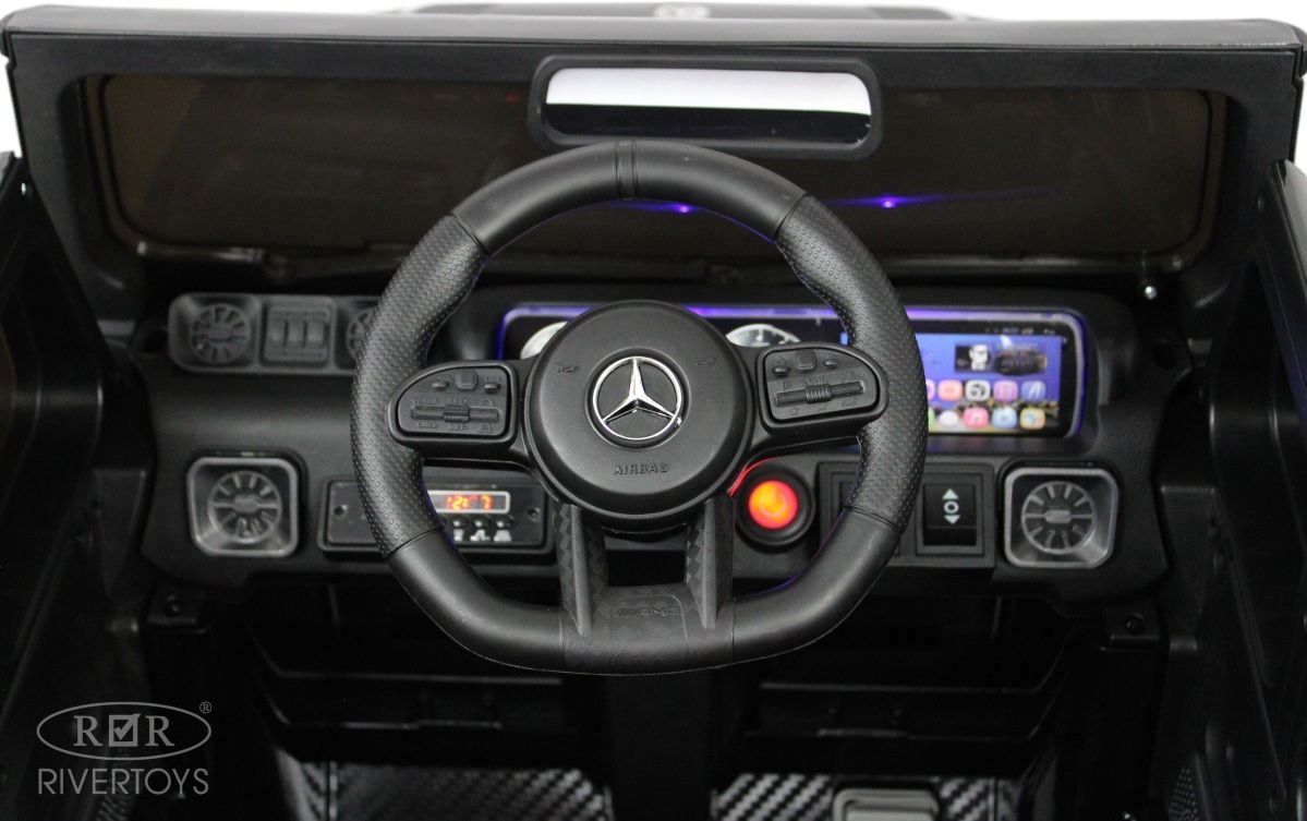 Детский электромобиль RiverToys Mercedes-Benz G63 4WD (Mercedes-AMG-G63-4WD-K999KK-BLACK-GLANEC) черный глянец