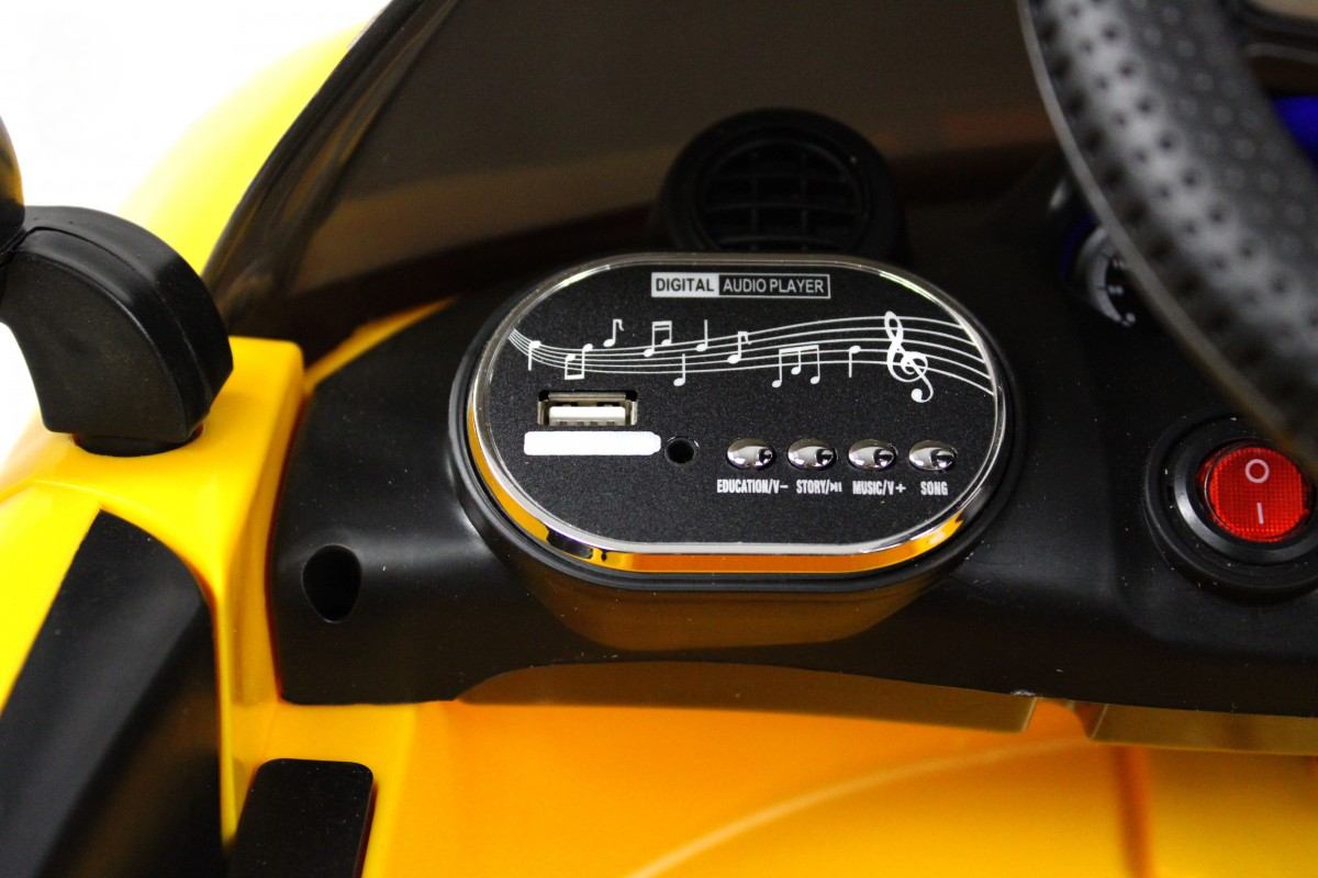 Детский электромобиль RiverToys Mercedes-Benz AMG GT X777XX желтый