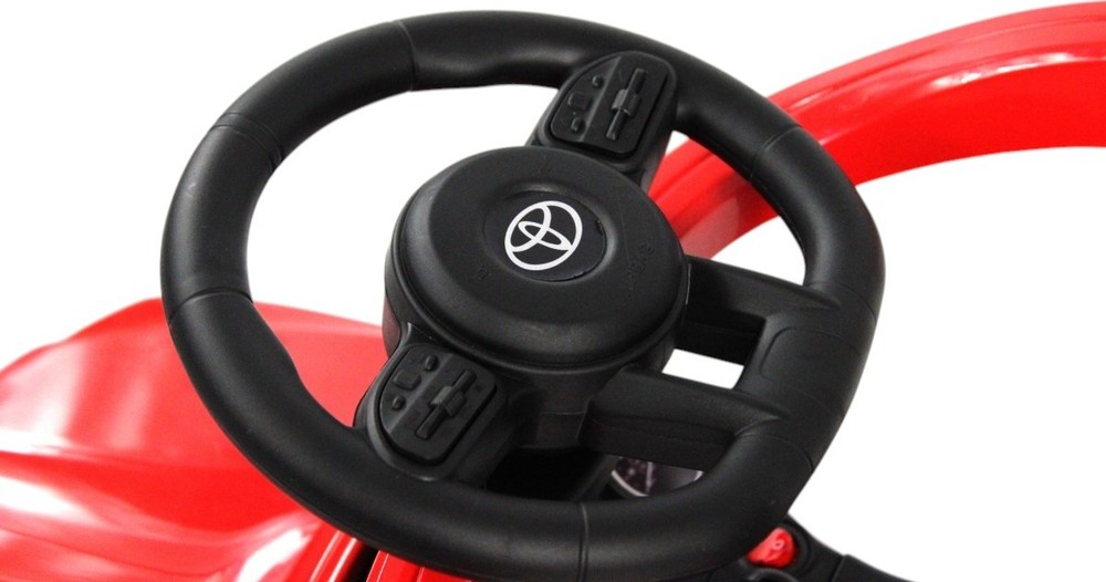 Детский толокар Toyota Land Cruiser 300 RiverToys (Z002ZZ-C) (красный)