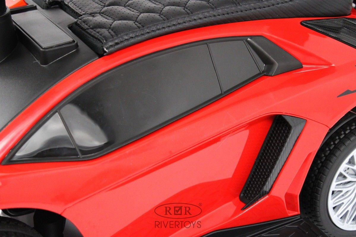 Детский толокар RiverToys (M555MM-M-RED) красный