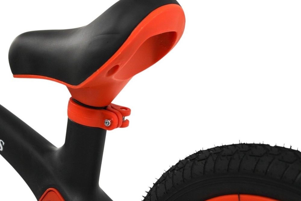 Детский беговел RiverToys (HB-001) (черный)