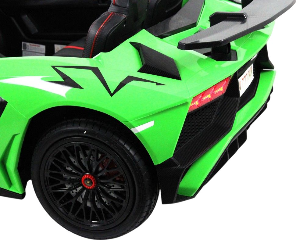 Детский электромобиль RiverToys Lamborghini Aventador SV (M777MM) зеленый