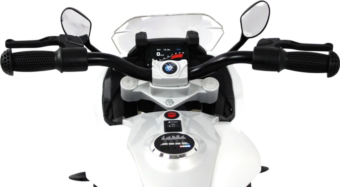 Детский электротрицикл RiverToys Z333ZZ белый