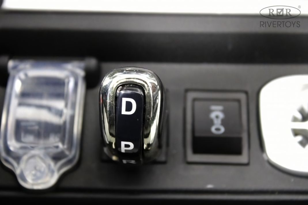 Детский электромобиль Mercedes Benz G63 Y777YY красный глянец
