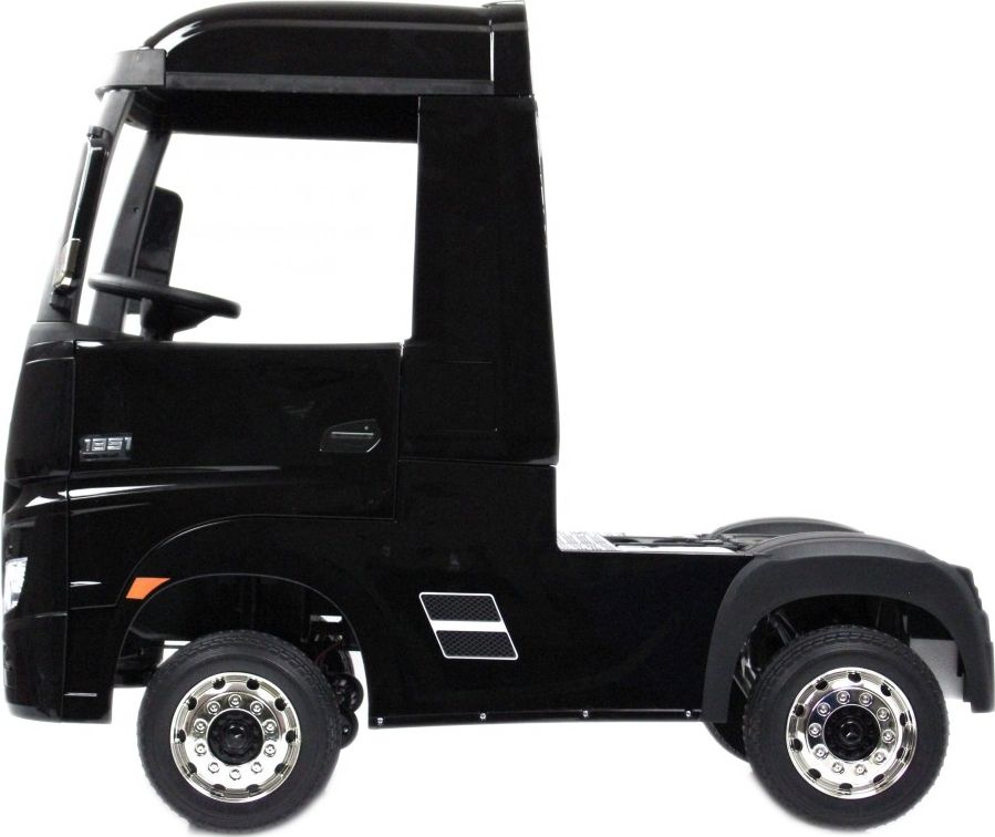 Детский электромобиль RiverToys Mercedes-Benz Actros 4WD (HL358) черный глянец