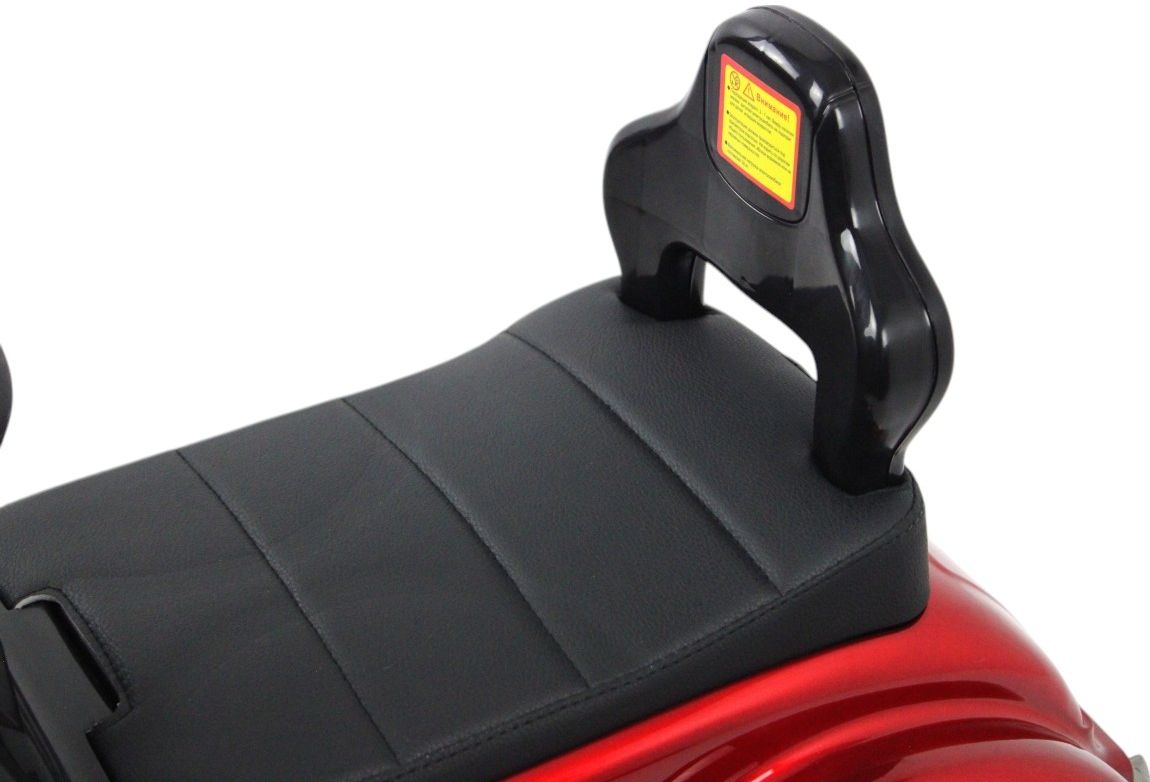 Детский толокар RiverToys Mercedes-AMG 300S (G300GG-RED-GLANEC) красный глянец