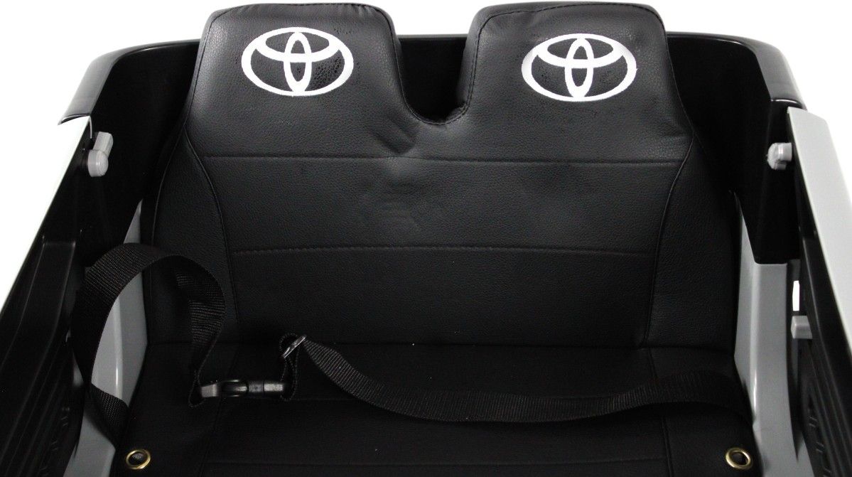 Детский электромобиль RiverToys (G444GG-GREY) серый