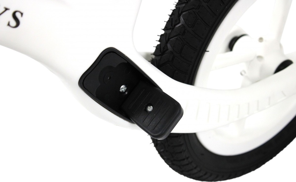 Детский беговел RiverToys (HB-001) (белый)