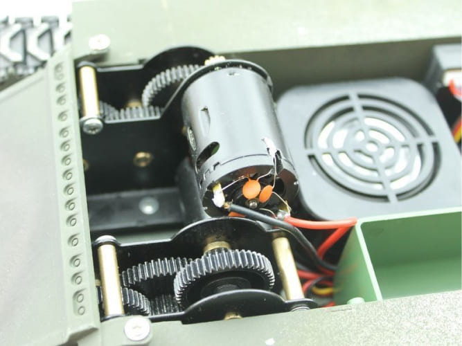 Радиоуправляемый танк Torro Sherman M4A3 76mm 1/16 ИК-пушка V3.0 2.4G RTR, TR1114113065-3.0