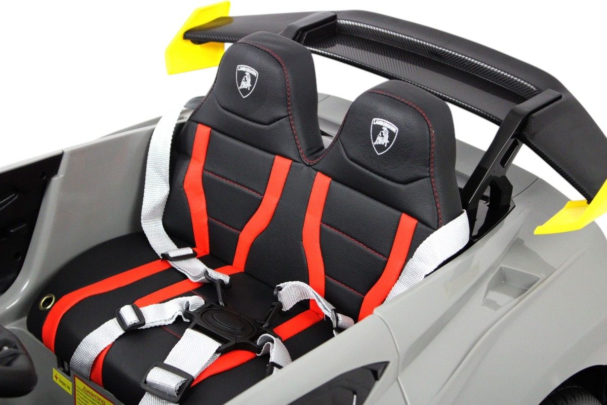 Детский электромобиль RiverToys Lamborghini Huracán STO (E888EE-GRAY) серый