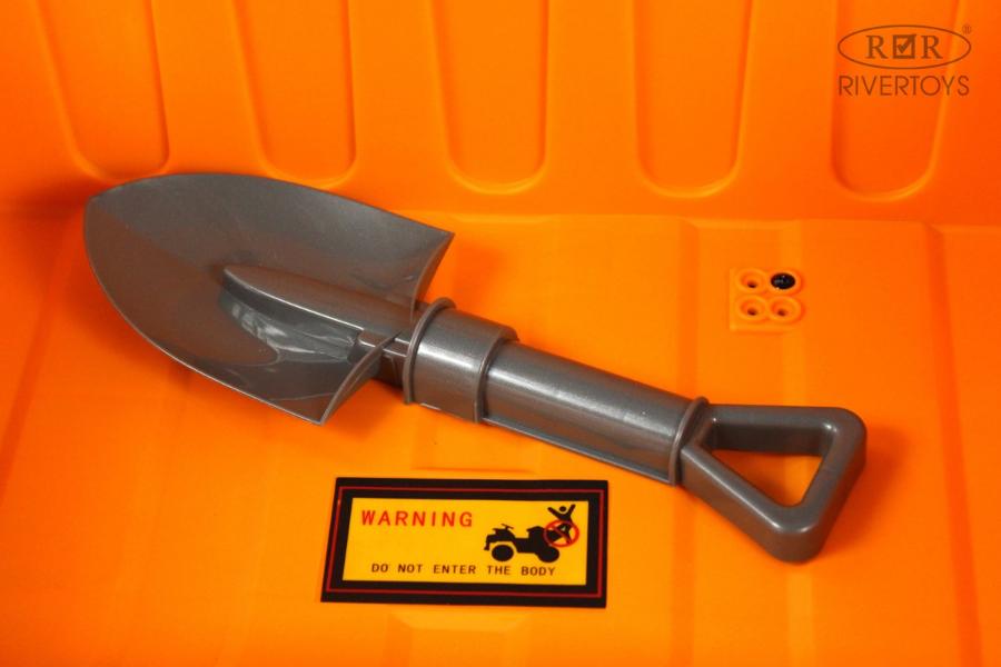 Детский электромобиль RiverToys K555PX оранжевый