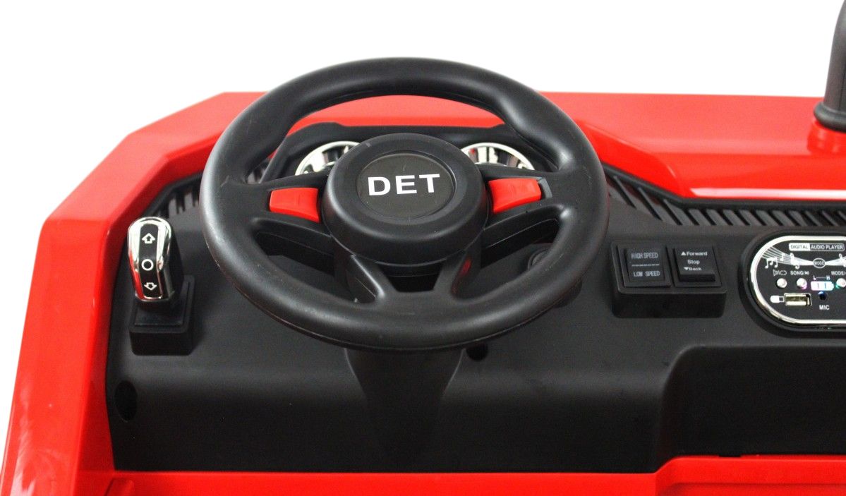 Детский электромобиль RiverToys K333AM красный