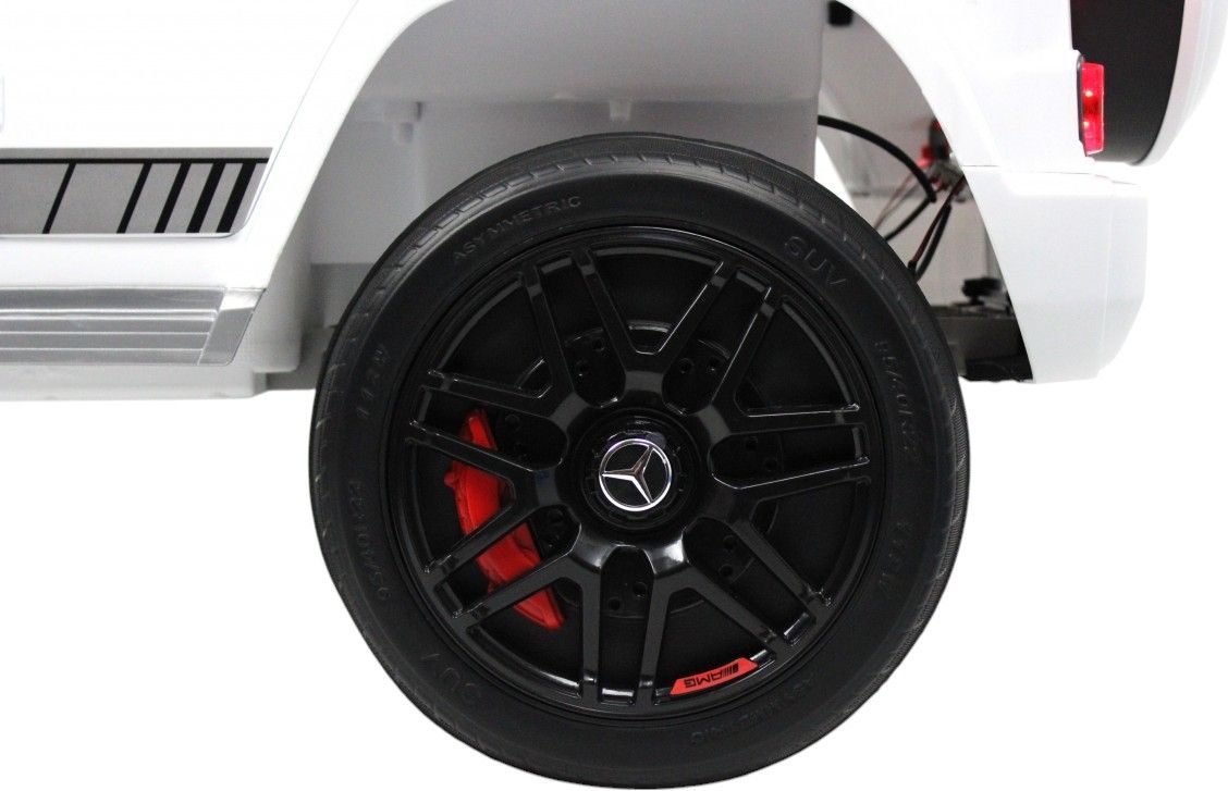Детский электромобиль RiverToys Mercedes-Benz G63 4WD (Mercedes-AMG-G63-4WD-K999KK-WHITE) белый