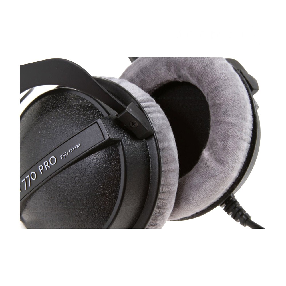 Проводные наушники Beyerdynamic DT 770 Pro 250 Ом