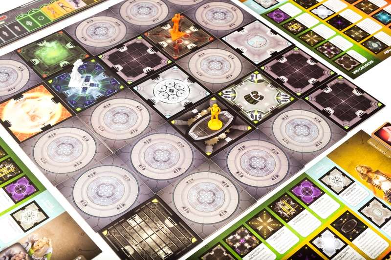 (EU) Настольная игра Lavka Games Комната 25. Расширенное издание