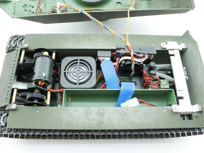 Радиоуправляемый танк Torro Sherman M4A3 76mm 1/16 ИК-пушка V3.0 2.4G RTR, TR1114113065-3.0