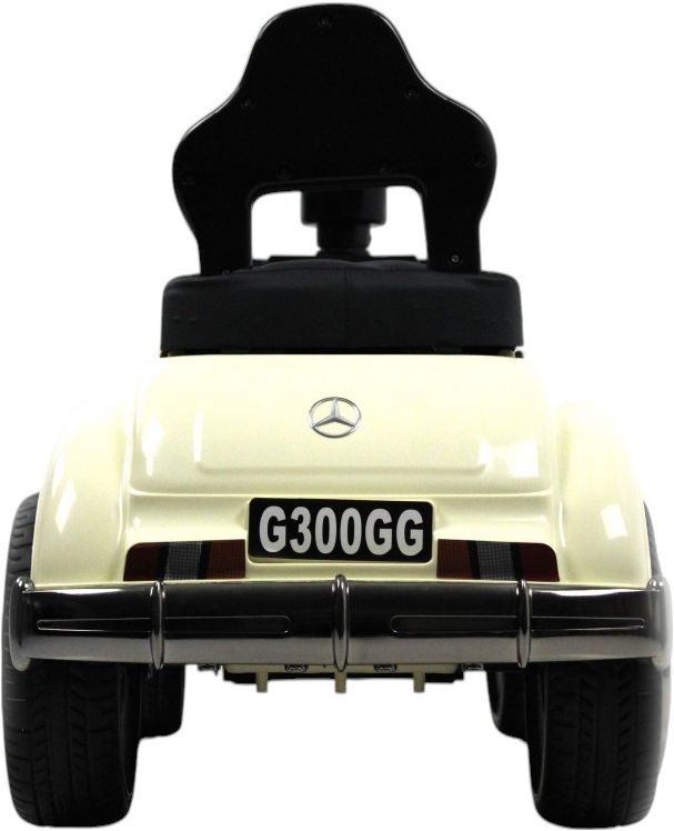 Детский толокар RiverToys Mercedes-AMG 300S (G300GG-WHITE) белый