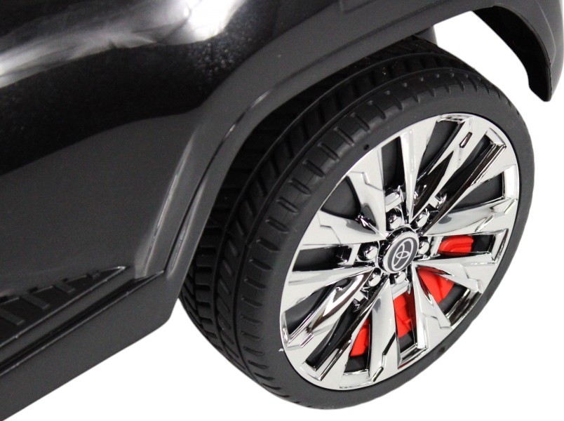 Детский толокар Toyota Land Cruiser 300 RiverToys (Z002ZZ-D) (черный)