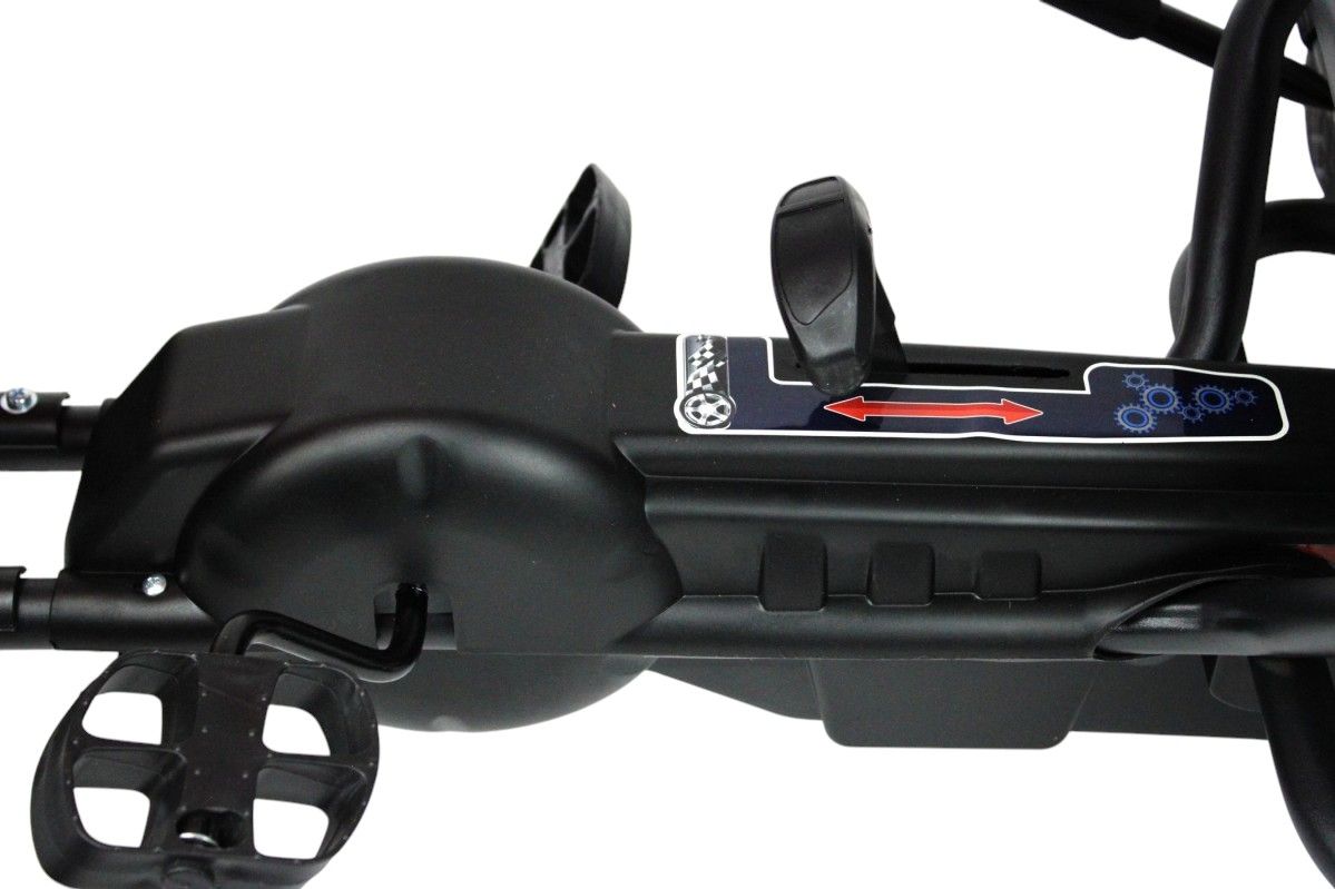 Детский веломобиль RiverToys (C222CC-RED) красный