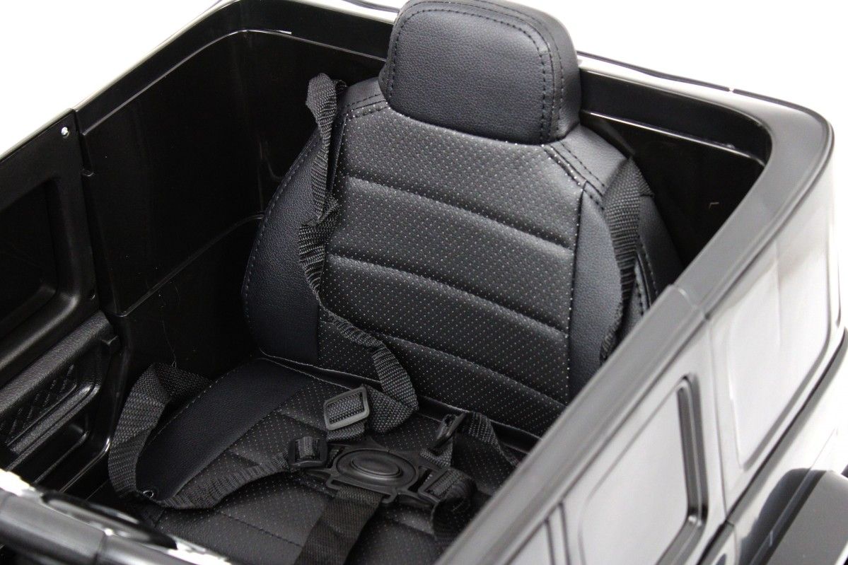Детский электромобиль RiverToys Mercedes-Benz G63 (T999TT-BLACK             ) черный