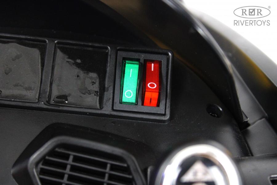 Детский электромобиль RiverToys K888AM желтый