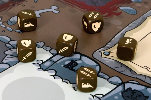 Настольная карточная игра Hobby World Манчкин: Подземелье (915256)