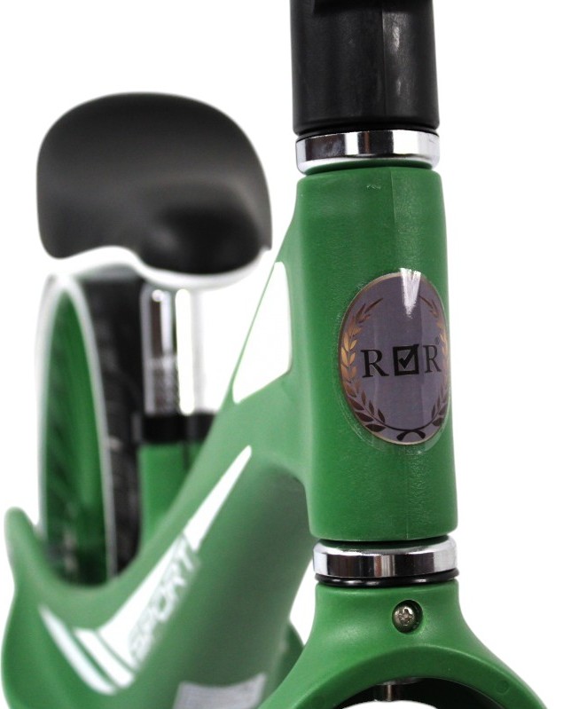 Детский беговел RiverToys (HB-007-14) (зеленый)