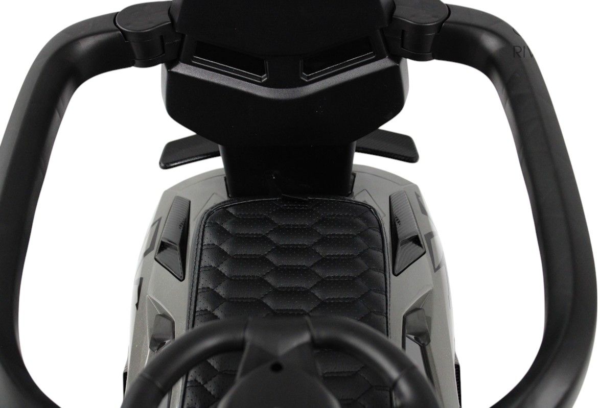 Детский толокар RiverToys (M555MM-H-GREY) серый