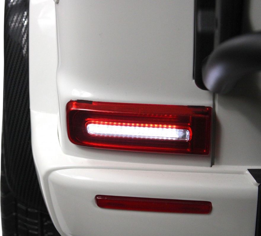 Детский электромобиль RiverToys Mercedes Benz G63 Y777YY белый