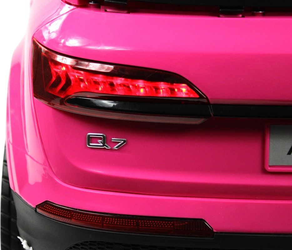 Детский электромобиль RiverToys AUDI Q7 (HL678) розовый