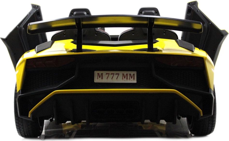 Детский электромобиль RiverToys Lamborghini Aventador SV (M777MM) желтый