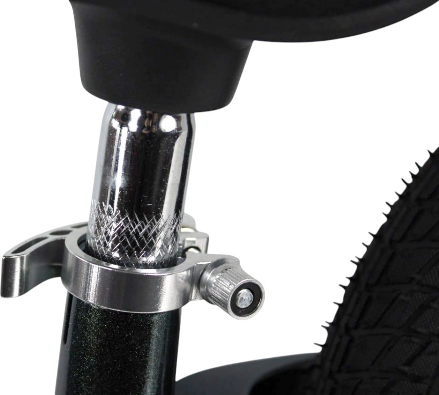 Детский беговел RiverToys (HB-555-14) (темно-зеленый)