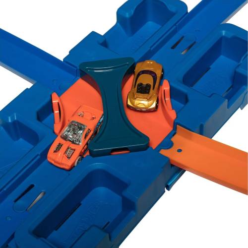 Гоночный автотрек Hot Wheels "Премиальный трюковой набор"