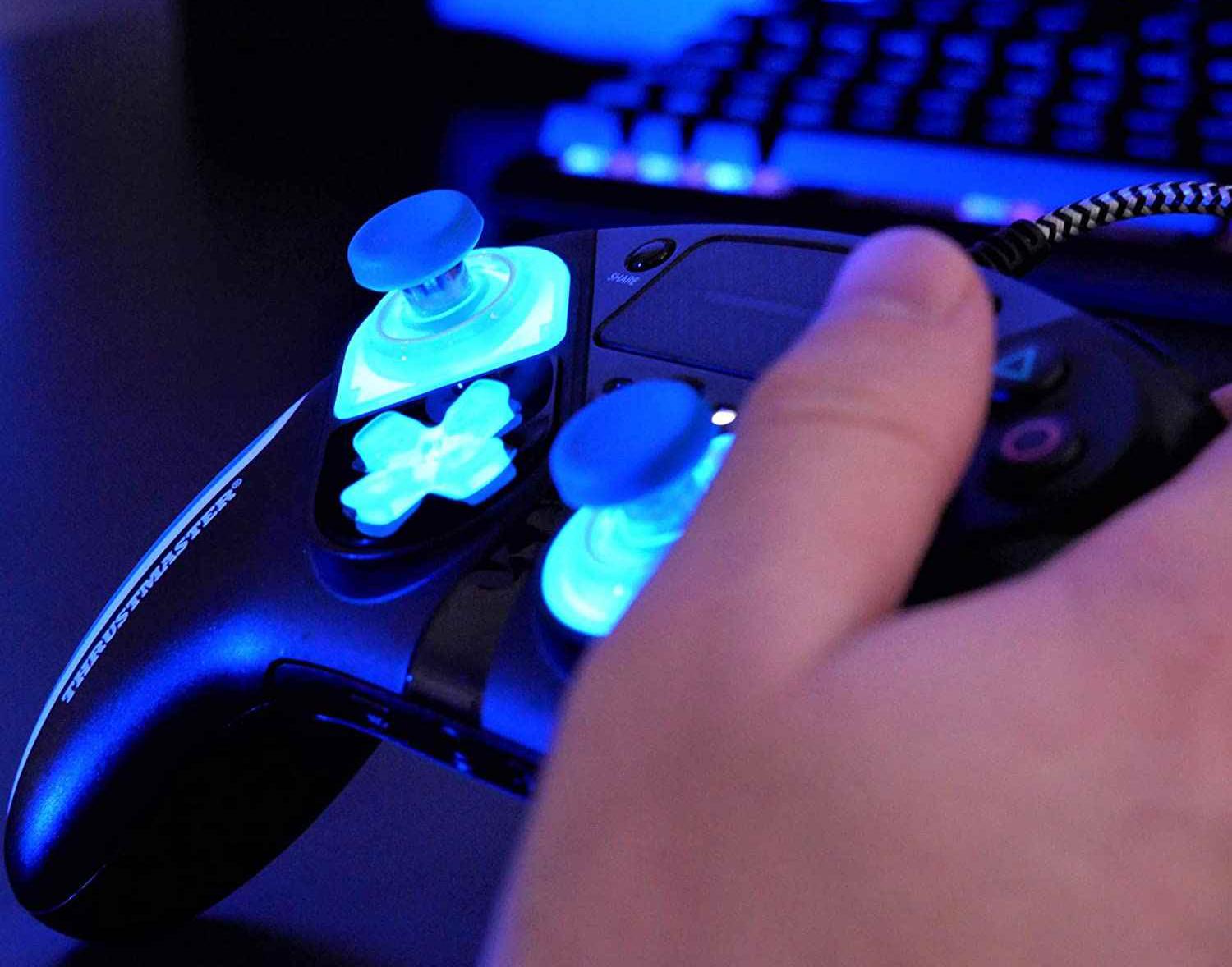 Комплект модулей Thrustmaster Eswap led blue Crystal Pack emea version PS4/PC (синий)